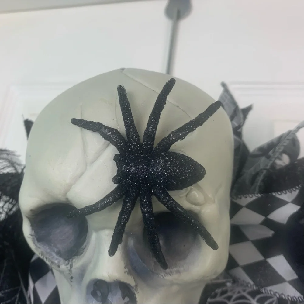 Handmade Halloween Wreath Skull Skeleton Hands Spider Deco Mesh Black White 18